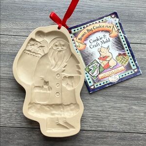 1993 Brown Bag Cookie Art Santa Kris Kringle Mold bakeware Hill Design